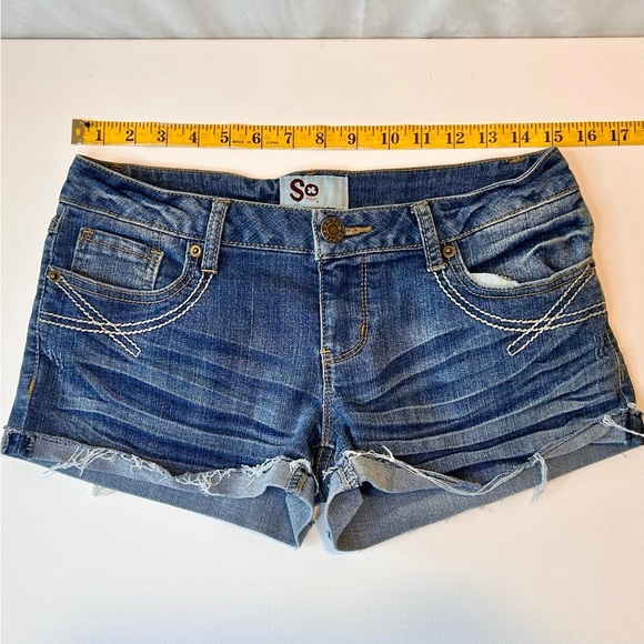 SO Pants - Final Price Y2K Denim Booty Shorts Size 7